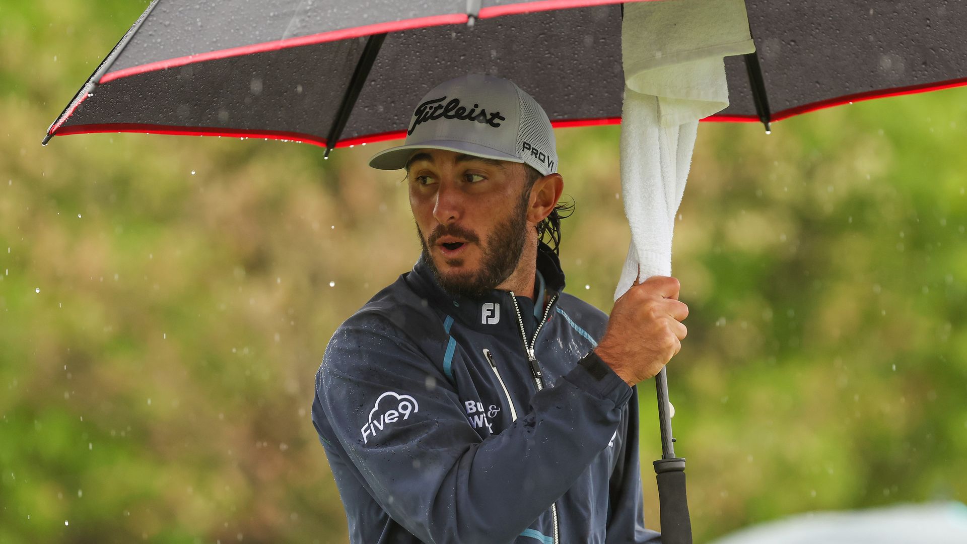 10 Tips For Playing Golf In The Rain Golf Monthly