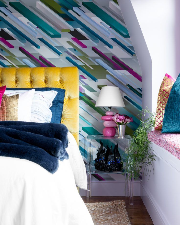 卧室壁纸想法 - 在卧室的现代图形壁纸