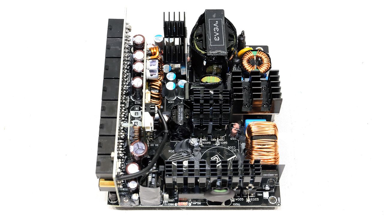 EVGA 1000 P6