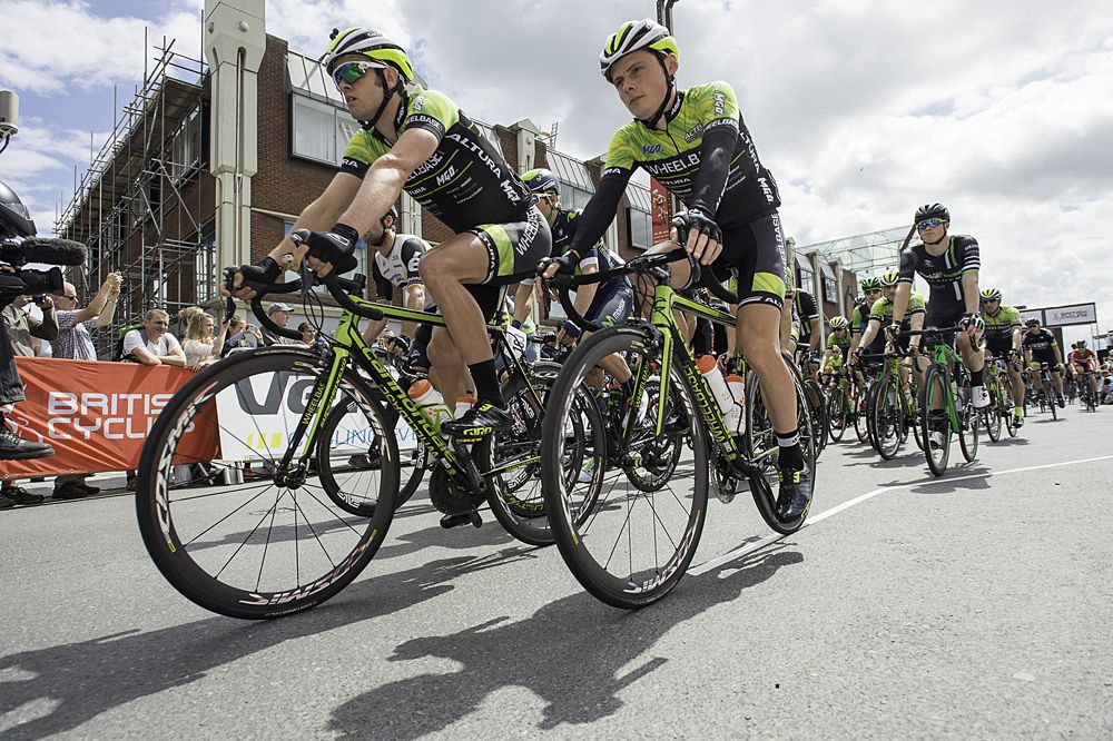 Wheelbase's Alex Orell-Turner &amp; Sam Boast role out of Stockton with the peloton