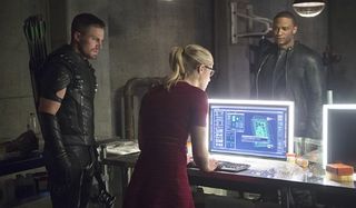 oliver, felicity and diggle on arrow