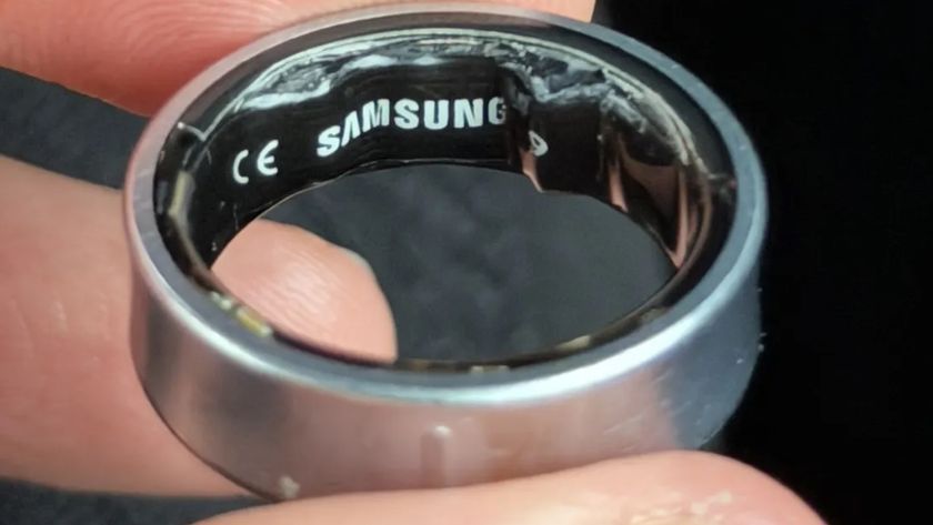 Galaxy Ring with alleged swollen battery