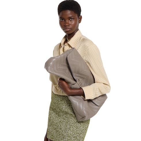 Gg Marmont Maxi Shoulder Bag