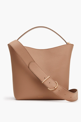 Best Bucket Bags| Cuyana Linea Bucket Bag 