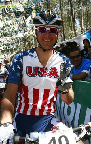 Jeremy Horgan-Kobelski (USA) in his stars-and-stripes jersey.