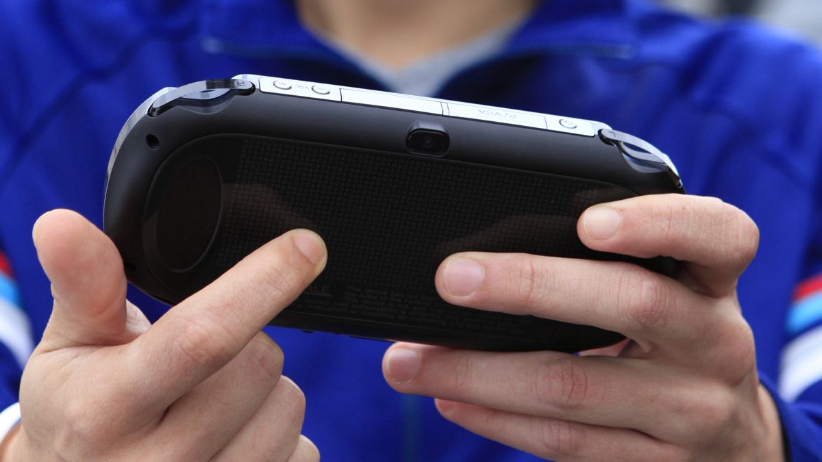 Turn A PlayStation Vita into the Perfect Game Streaming and