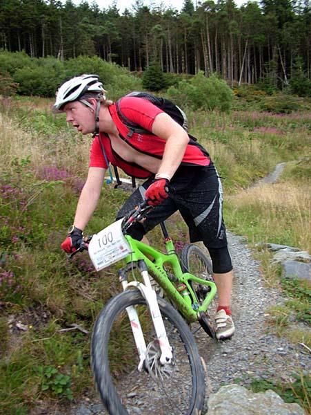 Alex Metcalfe (Gore) rides along on the final day.
