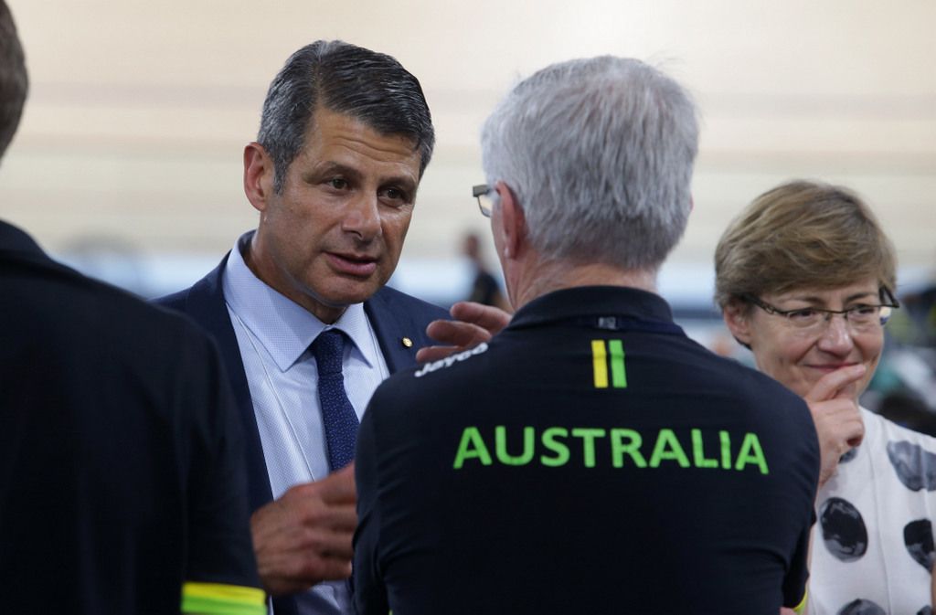 New Cycling Australia chairSteve Bracks chats with Gary Sutton