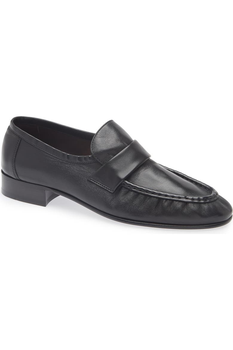 Soft Loafer