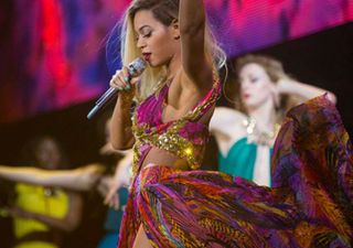 Beyonce wears Roberto Cavalli on stage on her Mrs Carter World Tour