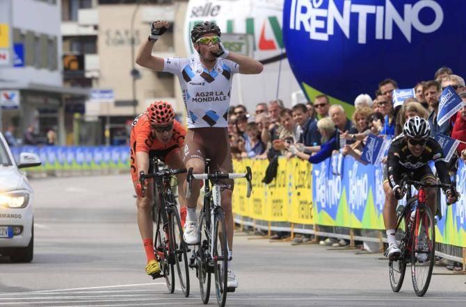 Maxime Bouet (Ag2r-La Mondiale) wins in Lienz.