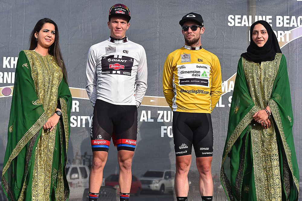 S&oslash;ren Kragh Andersen and Mark Cavendish on the Qatar podium