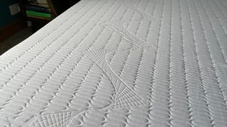 Close up of cover of REM-Fit Pocket 1000 mattress