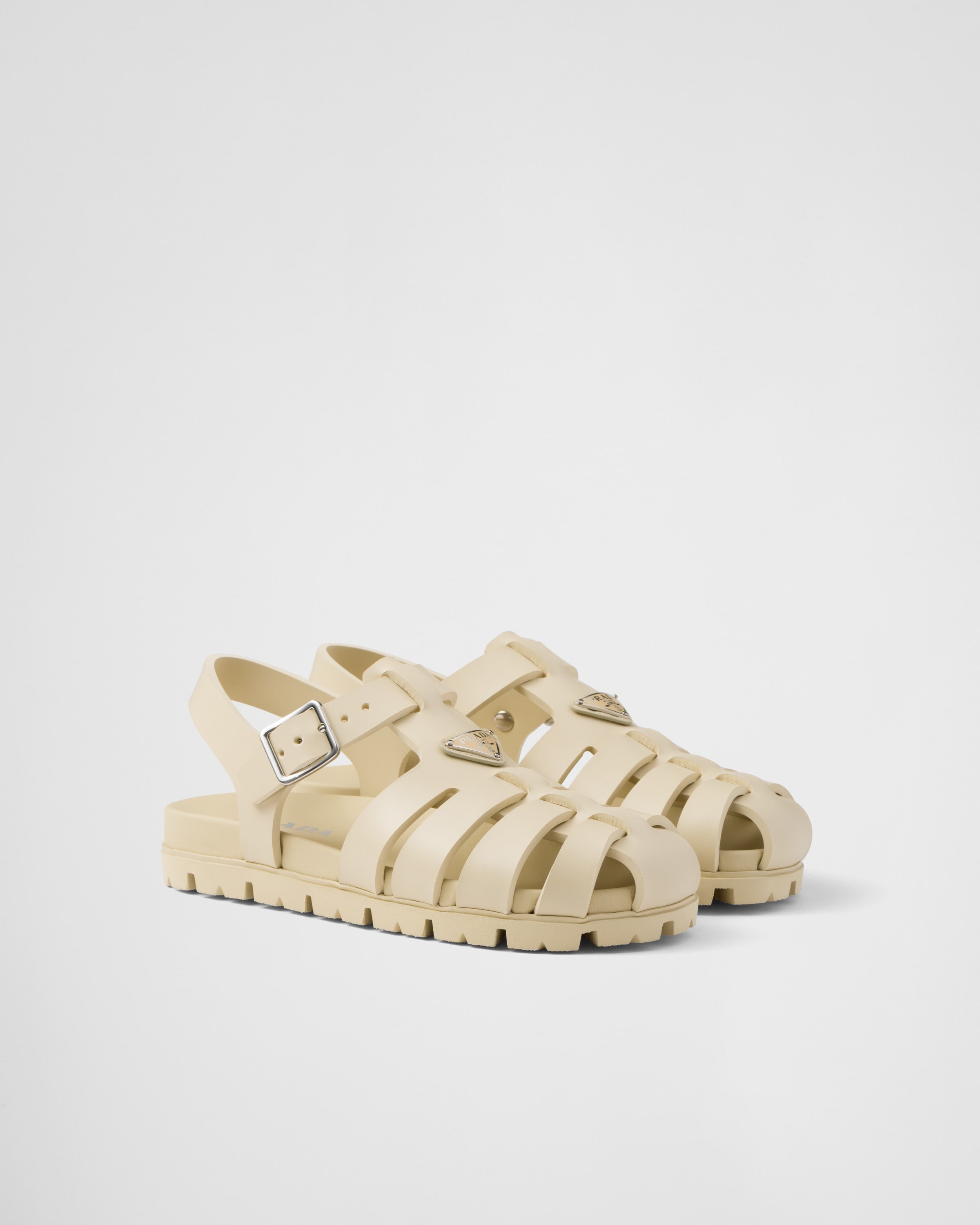 Sporty Fisherman Sandals