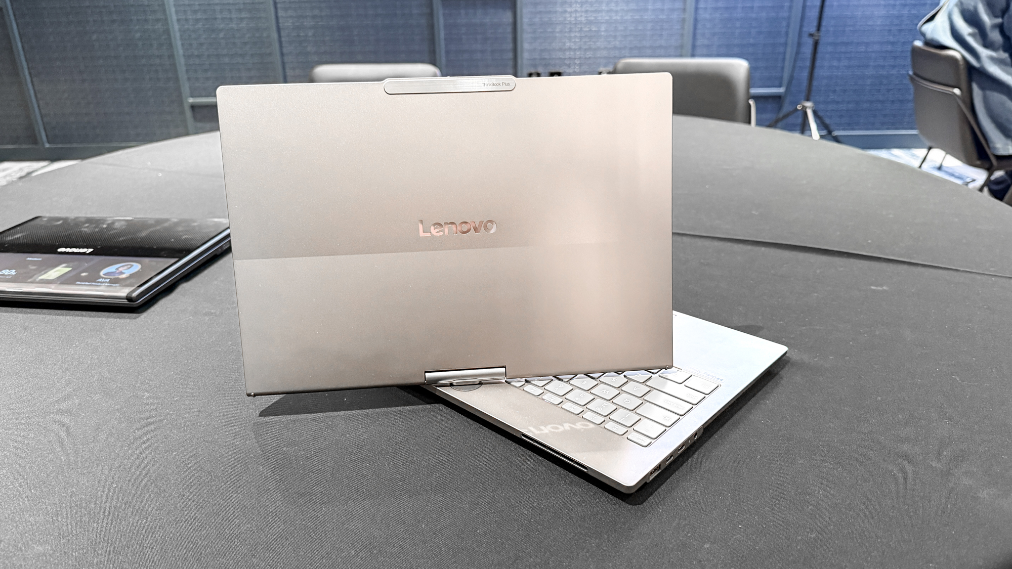 ThinkBook Plus Gen 7 Auto Twist