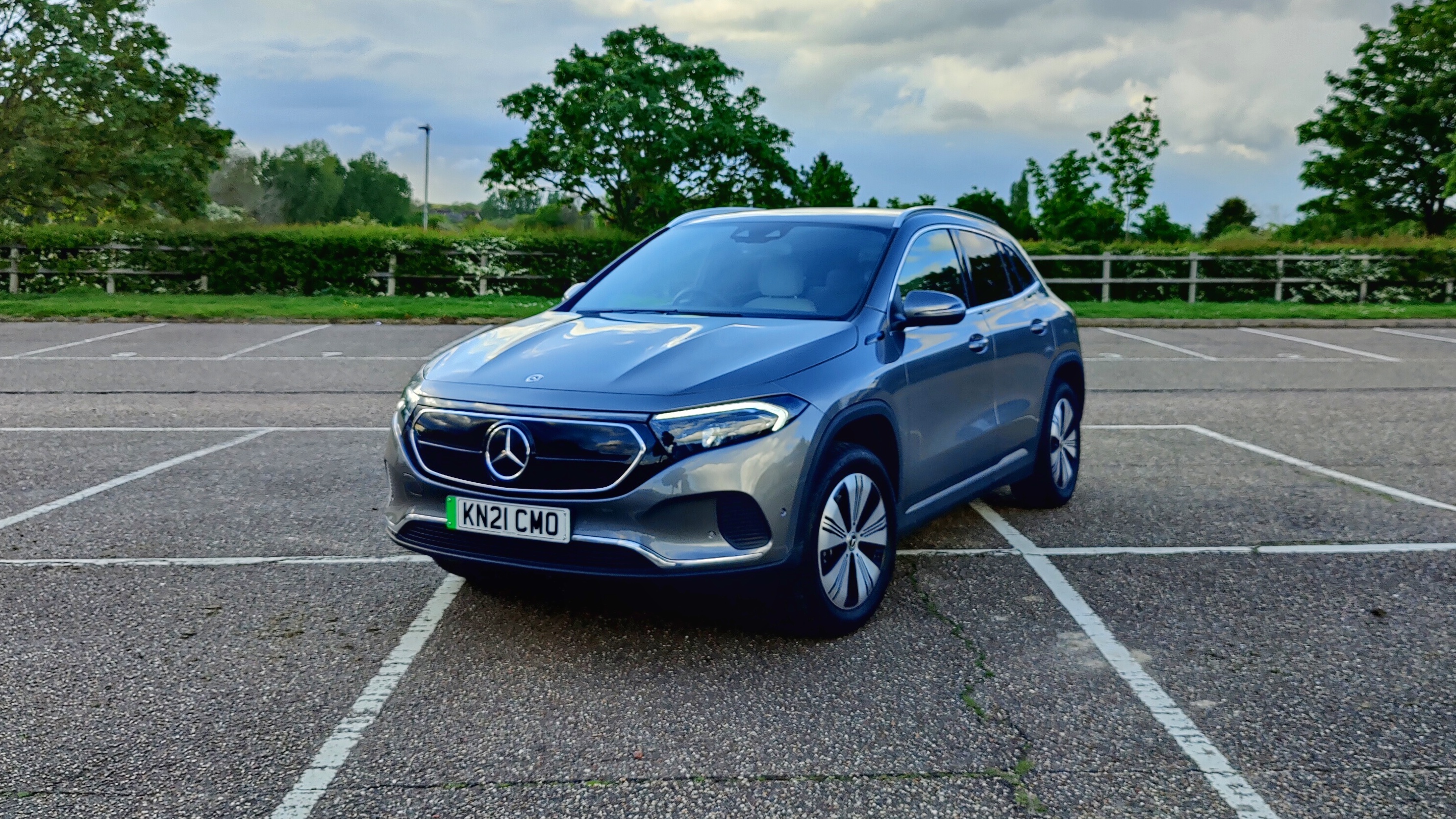 Mercedes EQA