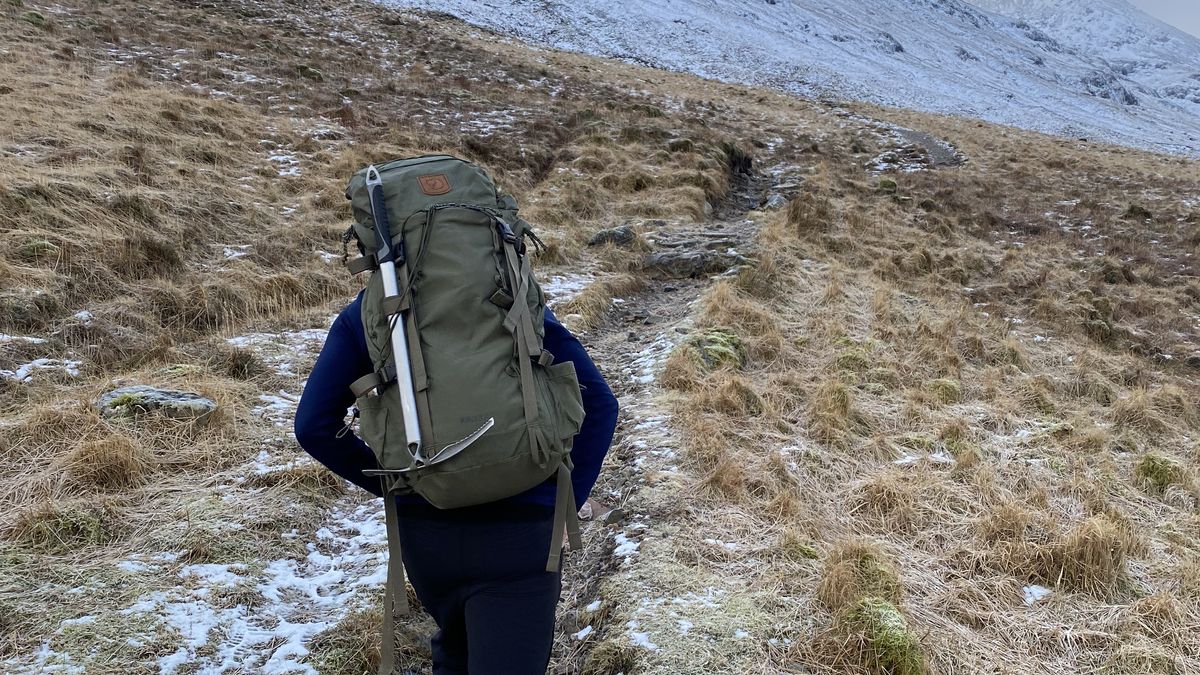 Fjällräven Kajka 55 backpack: on the Buachaille Etive Beag