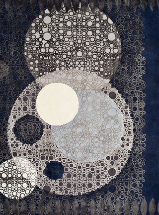 Rug with designs of sky and infinite quality of circles