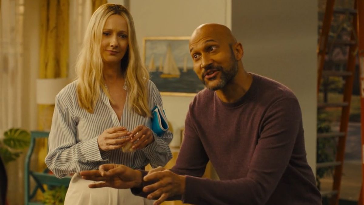 Judy Greer and Keegan-Michael Key in Reboot.