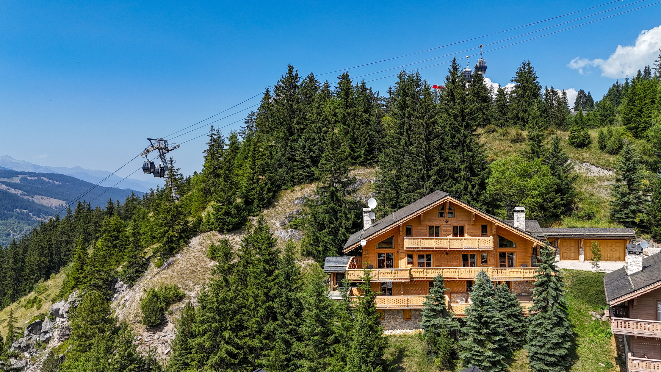 Images of the glorious chalet genepi