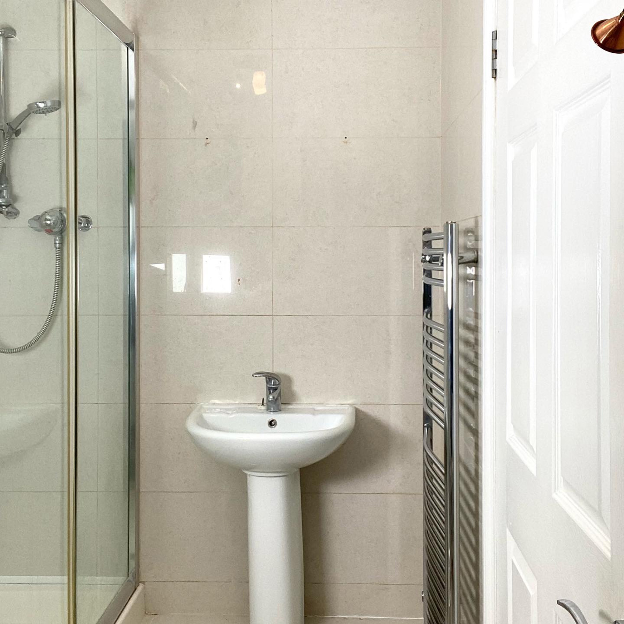 plain bathroom with plain tiles