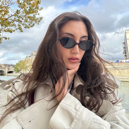 An image of Who What Wear associate beauty editor Alyssa Brascia in Paris.