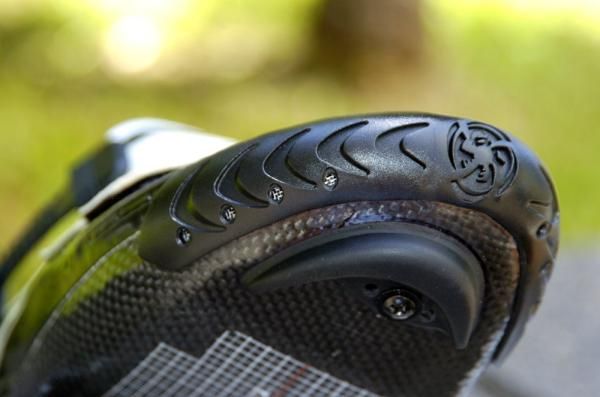 Vents in the toe cap help draw in cooling air