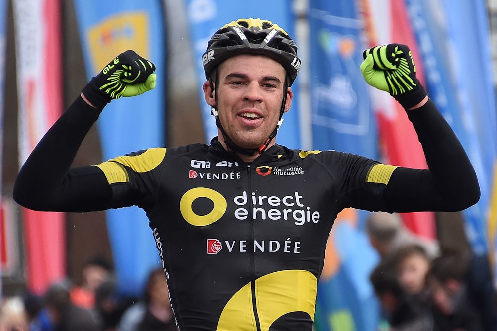 Lilian Calmejane wins stage 3 at Etoile de Besseges