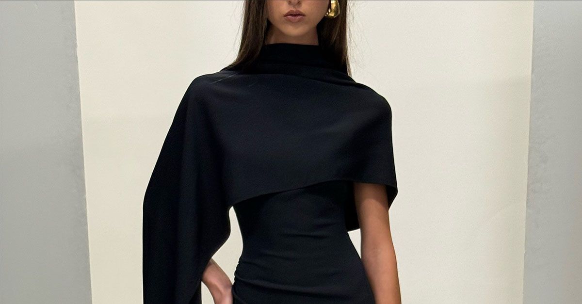 The Directional Office-Holiday-Party Outfits to Wear This Year | Who What Wear The Directional Office-Holiday-Party Outfits to Wear This Year | Who What Wear