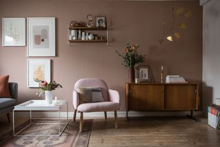 Blush pink Mid-century living room