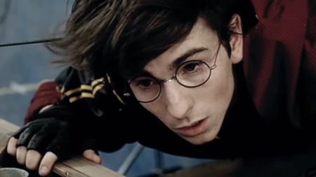 David Holmes is shown doing Harry Potter stunts in the documentary David Holmes: The Boy Who Lived.