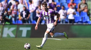 Ivan Fresenda of Real Valladolid looks up while in possession during the La Liga match between Getafe and Real Valladolid at the Coliseum Alfonso Perez on 1 October, 2022 in Getafe, Spain.