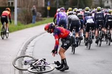 Maggie Coles Lyster after a crash at Omloop