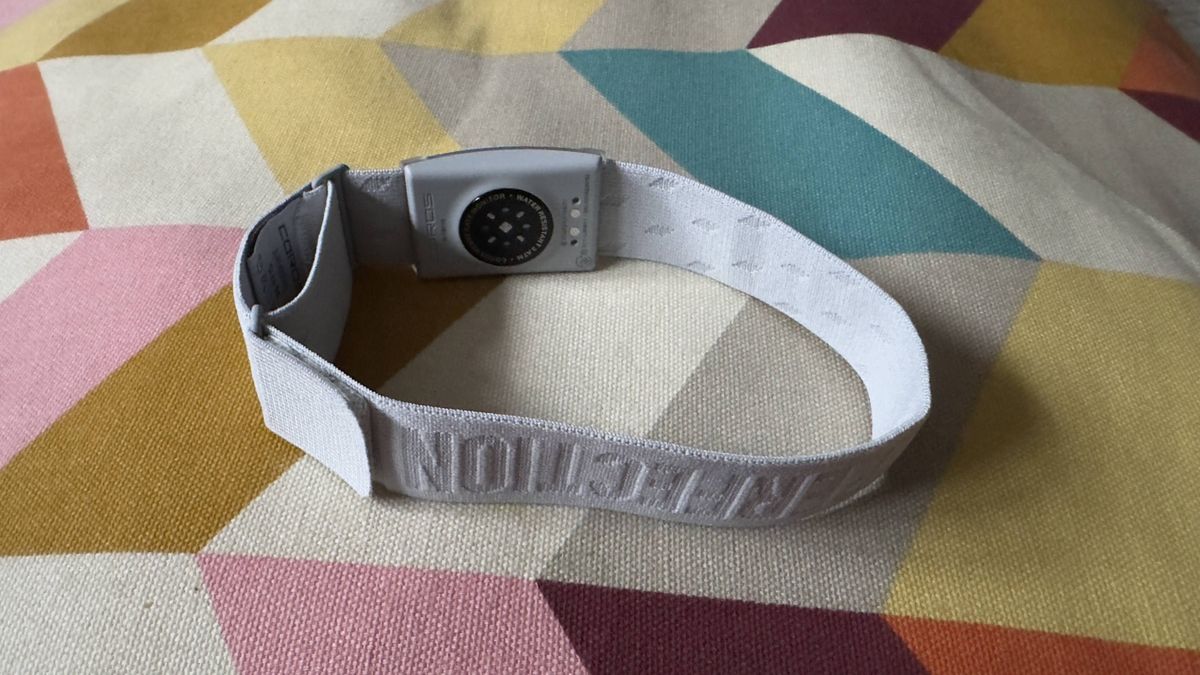 I tried this armband-style Coros heart rate monitor to free me from the shackles of smartwatches