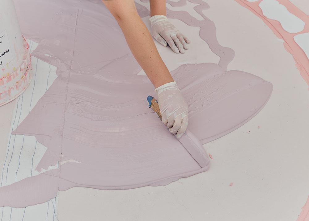 Holly Hendry creating The Dump is Full of Images