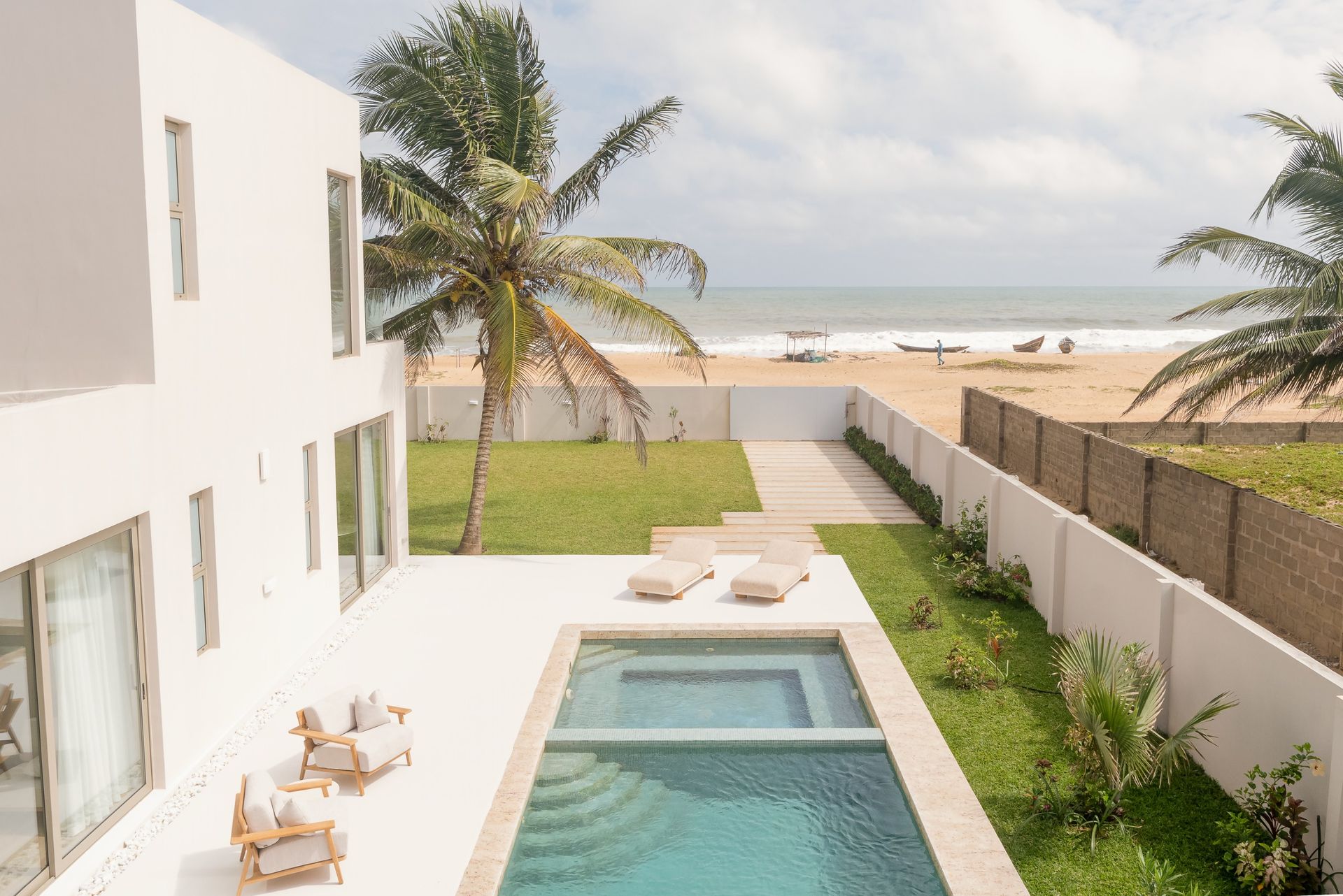 Explore OA House by Tosin Oshinowo / Oshinowo Studio