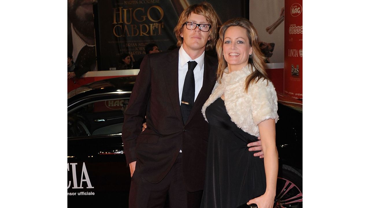 Kris Marshall wife and children - Details of the Beyond Paradise star's family life | GoodtoKnow