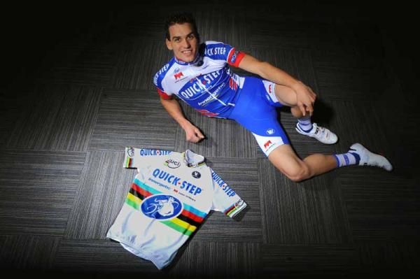 Zdenek Stybar with his Quick Step kit and his 'cross World Champion jersey