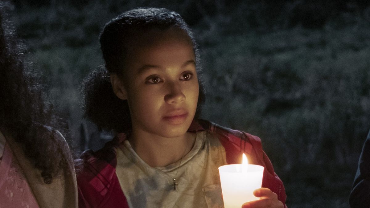 Hill House and Midnight Mass Creator fans will enjoy the first chilling look at their latest Netflix horror chapter, The Midnight Club.