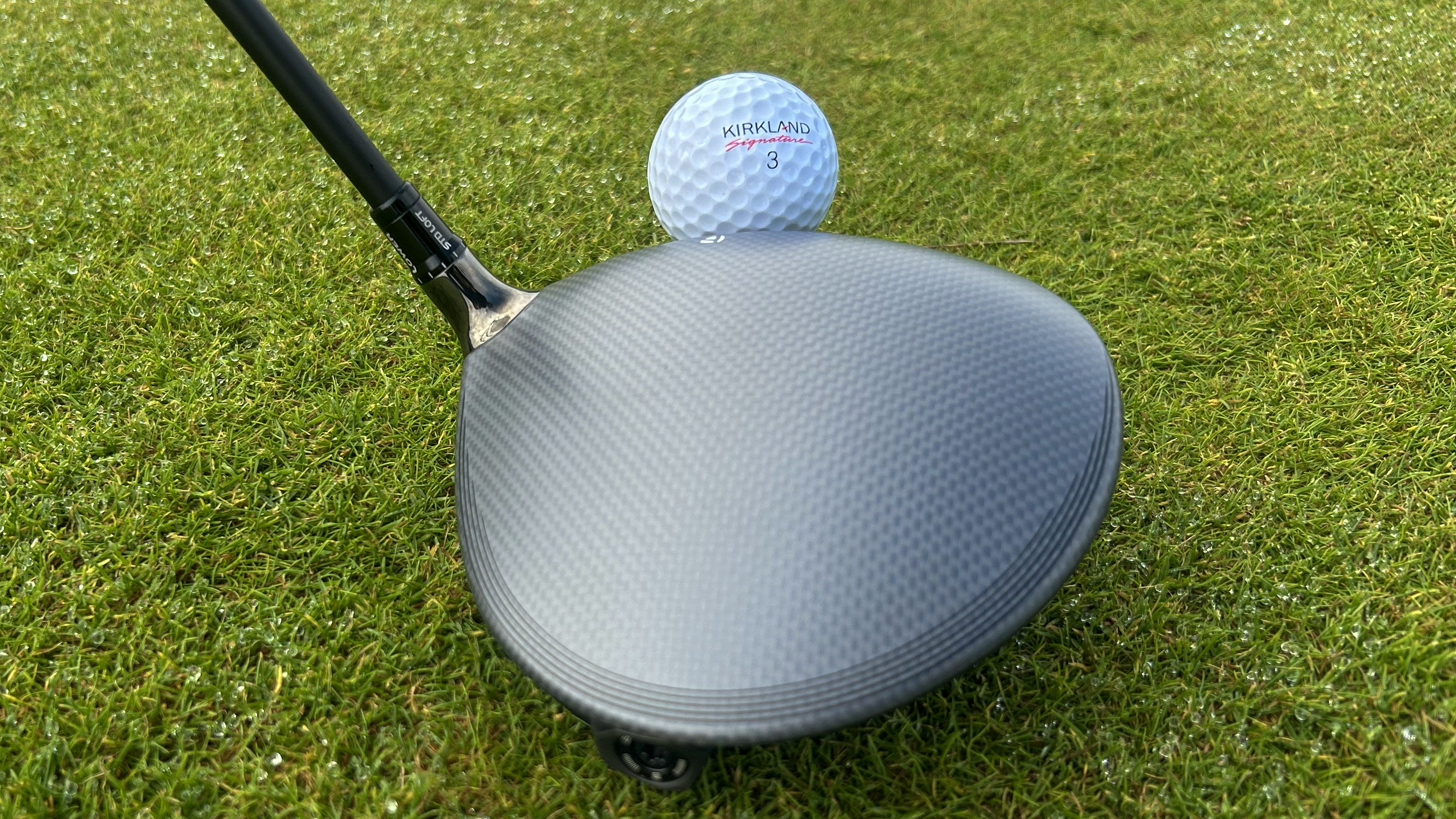 Photo of 2025 Costco Kirkland Signature Golf Ball