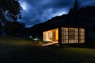 Contemporary cabin in the countryside