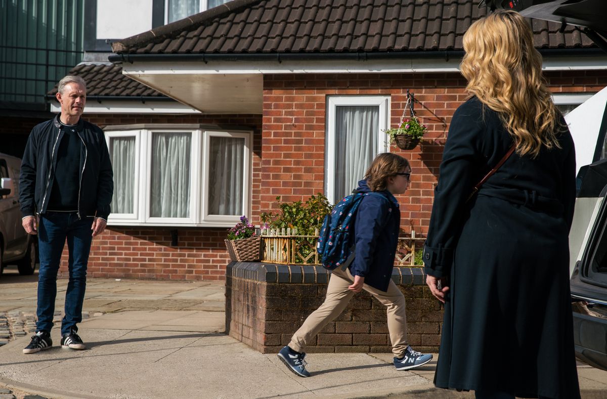 Sam Blakeman with Gail in Coronation Street 