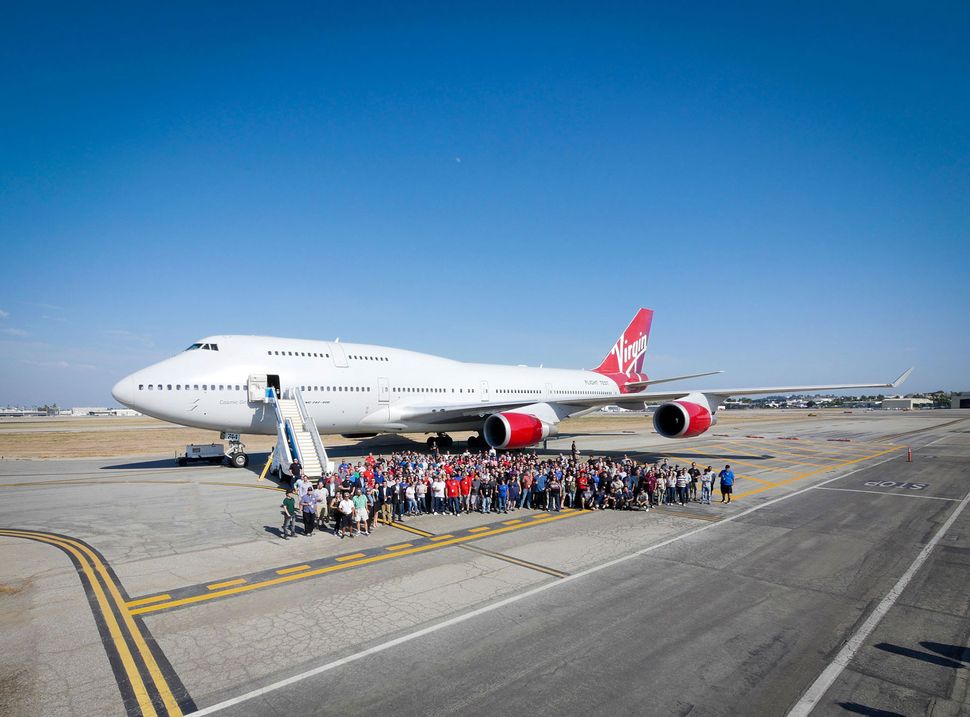 Virgin Orbit's RocketLaunching Plane 'Cosmic Girl' Comes Home to Long