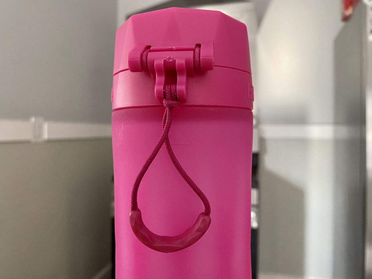 Hidratespark 3 Smart Water Bottle Finger Loop
