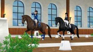 Two players ride horses in Star Stable.