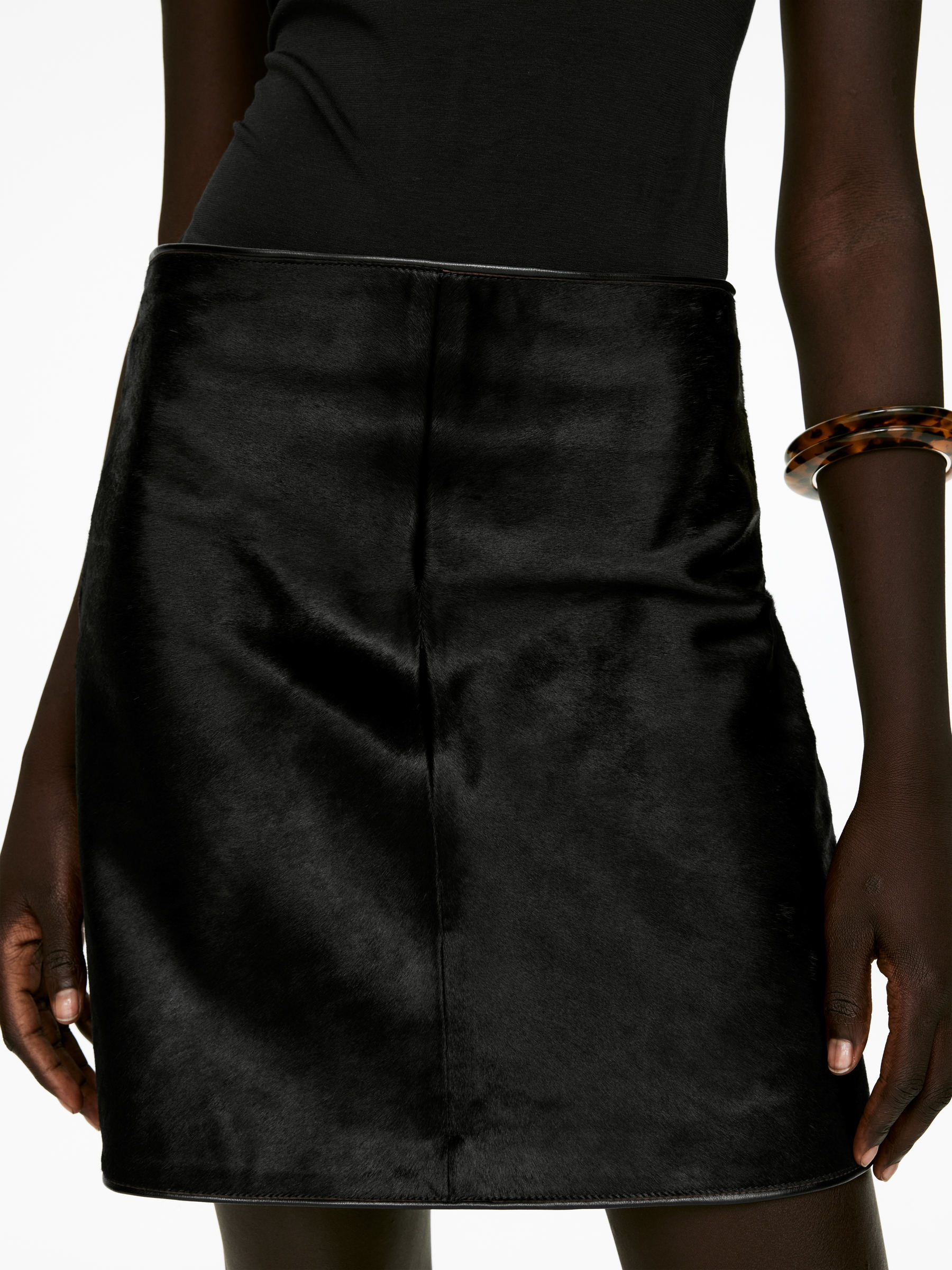 Pony Hair-Effect Mini Skirt &amp;ndash; Black &amp;ndash; Women &amp;ndash; Arket Gb