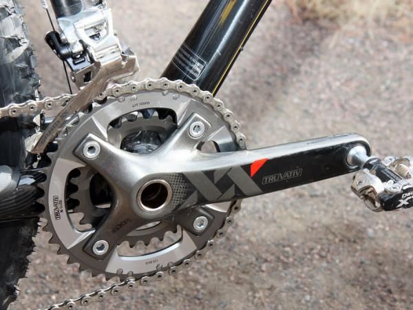 Given the bike's racing pretenses, Scott has fitted the Scale 29 RC hardtail with Truvativ's larger 42/26T chainring option.