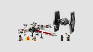 TIE Fighter & X-Wing Mash-up LEGO Star Wars