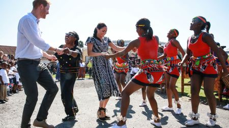 harry meghan South Africa dancing