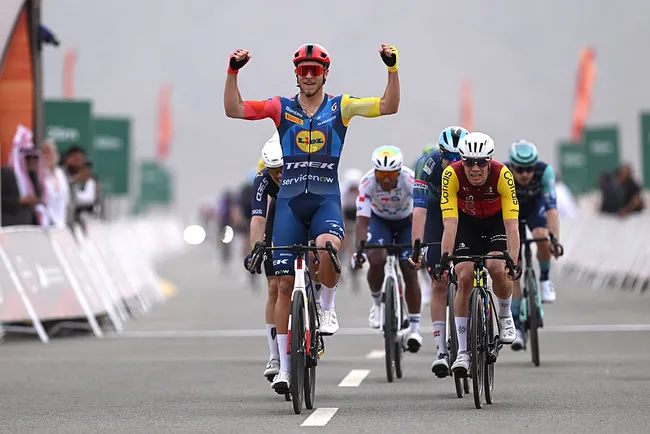 Jonathan Milan vince allAlUla Camel Cup Track (foto: Getty Images)
